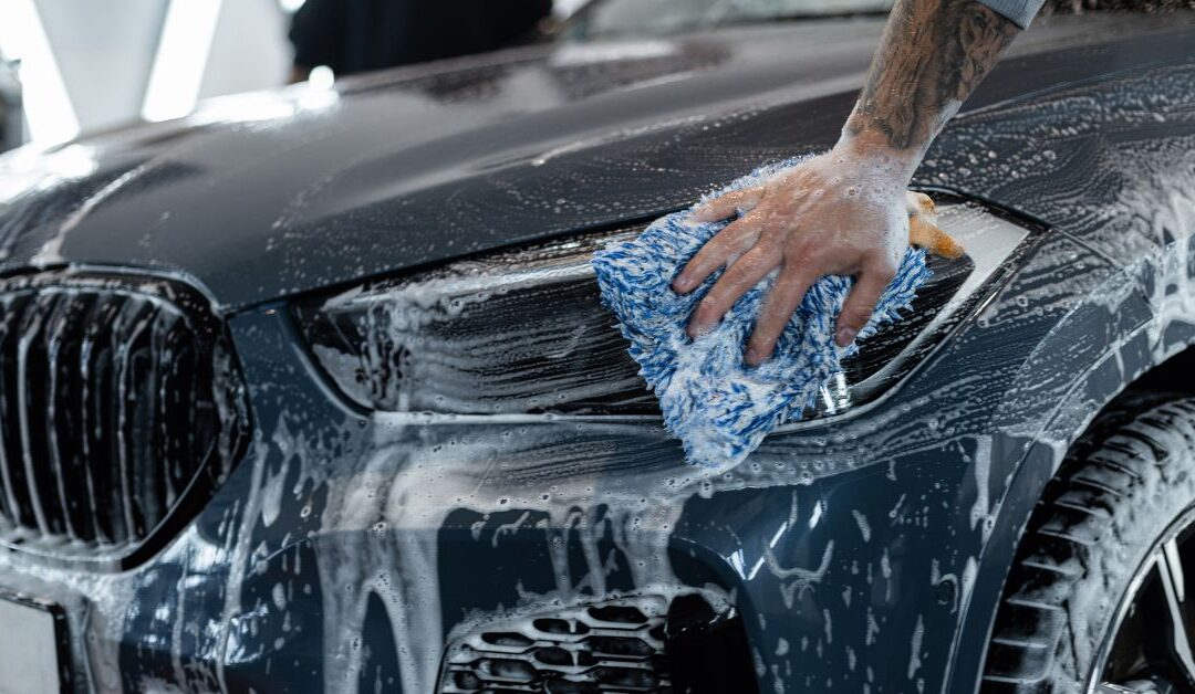 How to Choose the Best Car Cleaning Products for Your Vehicle in 2026